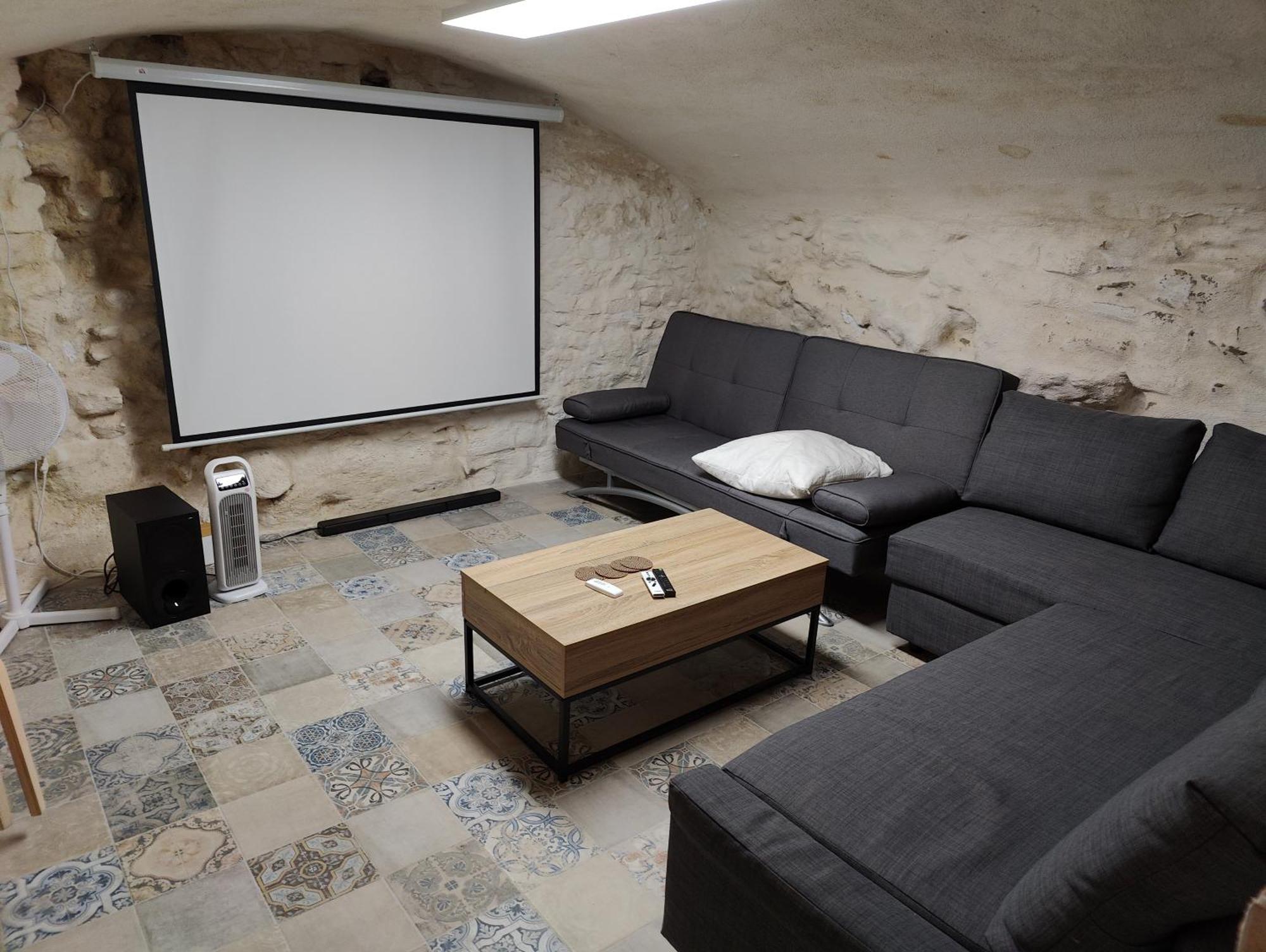 אורנג' Maison 2 Chambres 100M Du Theatre Antique Avec Salle Cinema מראה חיצוני תמונה